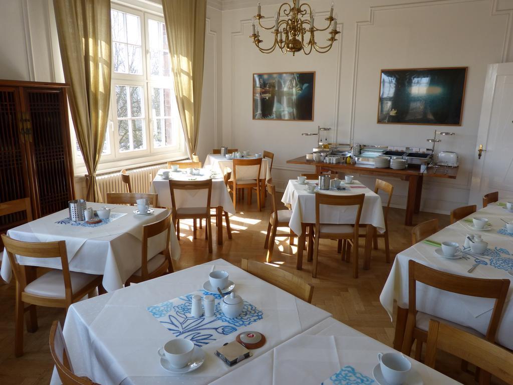 Hotel Fresena Im Dammtorpalais ฮัมบูร์ก ภายนอก รูปภาพ