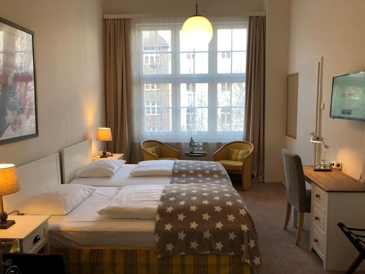 Hotel Fresena Im Dammtorpalais ฮัมบูร์ก ภายนอก รูปภาพ
