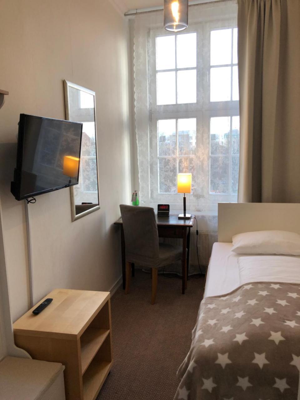 Hotel Fresena Im Dammtorpalais ฮัมบูร์ก ภายนอก รูปภาพ
