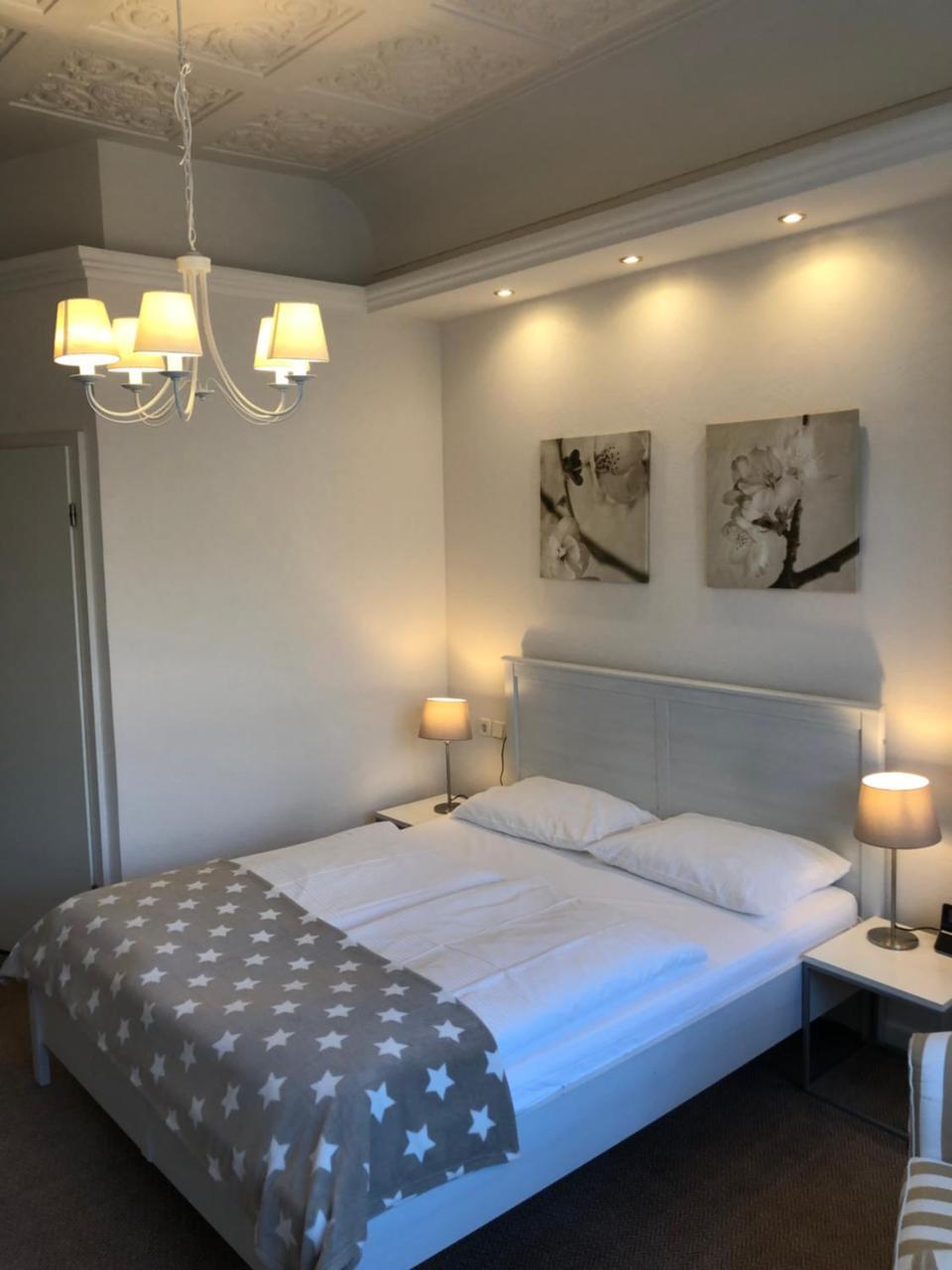 Hotel Fresena Im Dammtorpalais ฮัมบูร์ก ภายนอก รูปภาพ