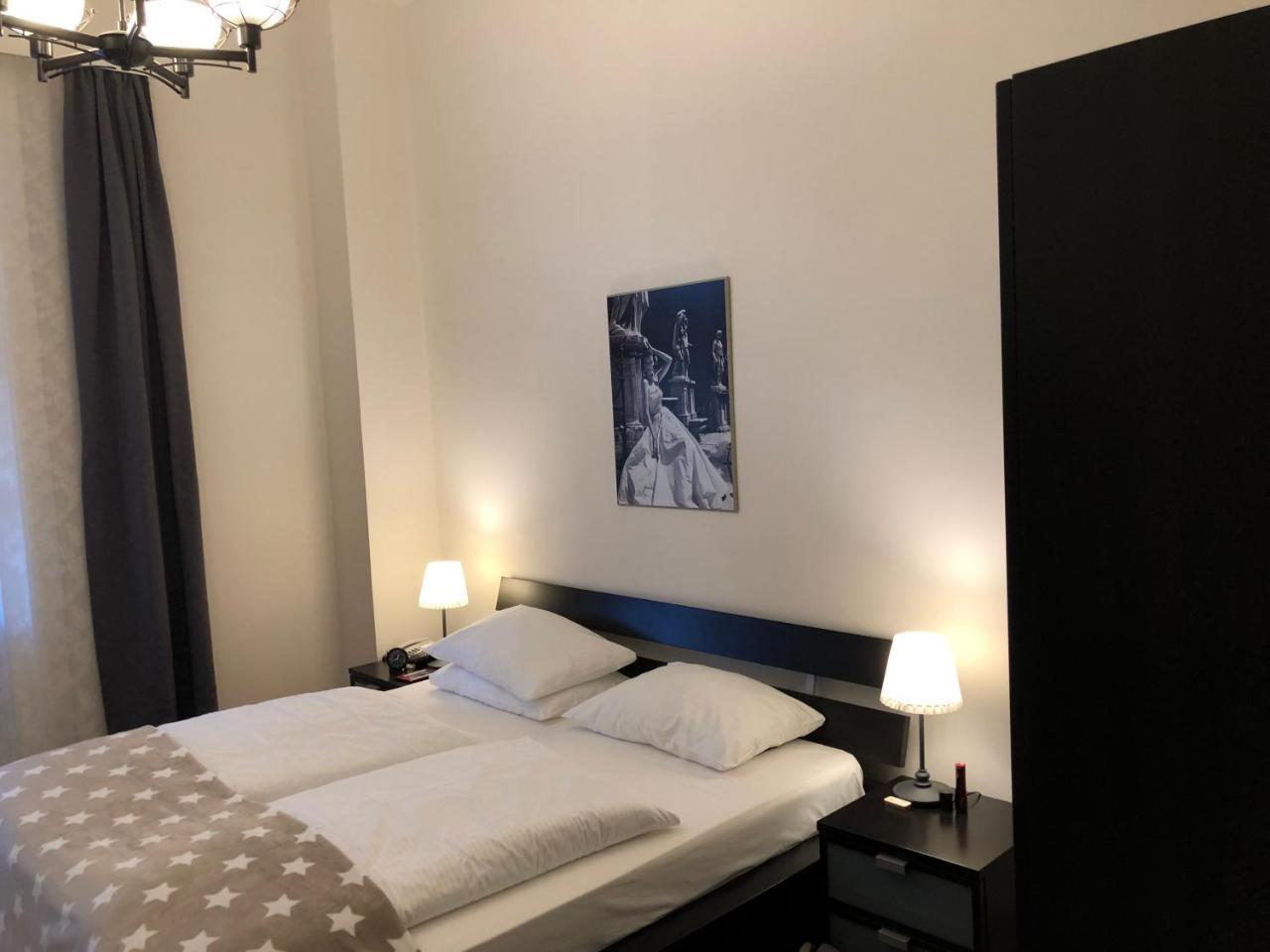 Hotel Fresena Im Dammtorpalais ฮัมบูร์ก ภายนอก รูปภาพ